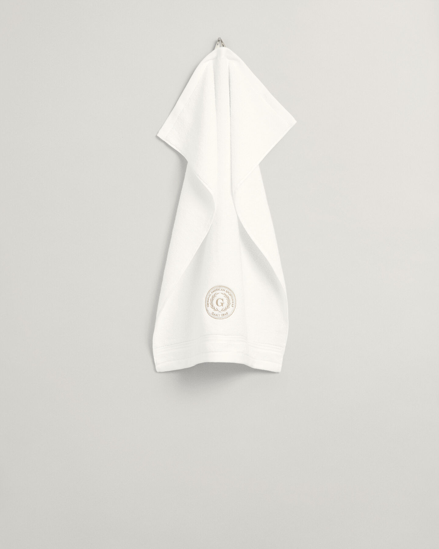 Crest Towel 30X50
