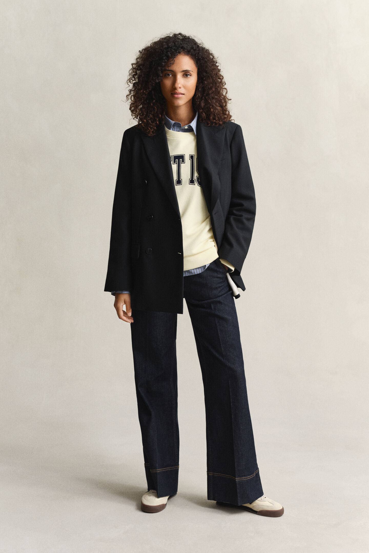 Graphic Crew Neck Sweatshirt