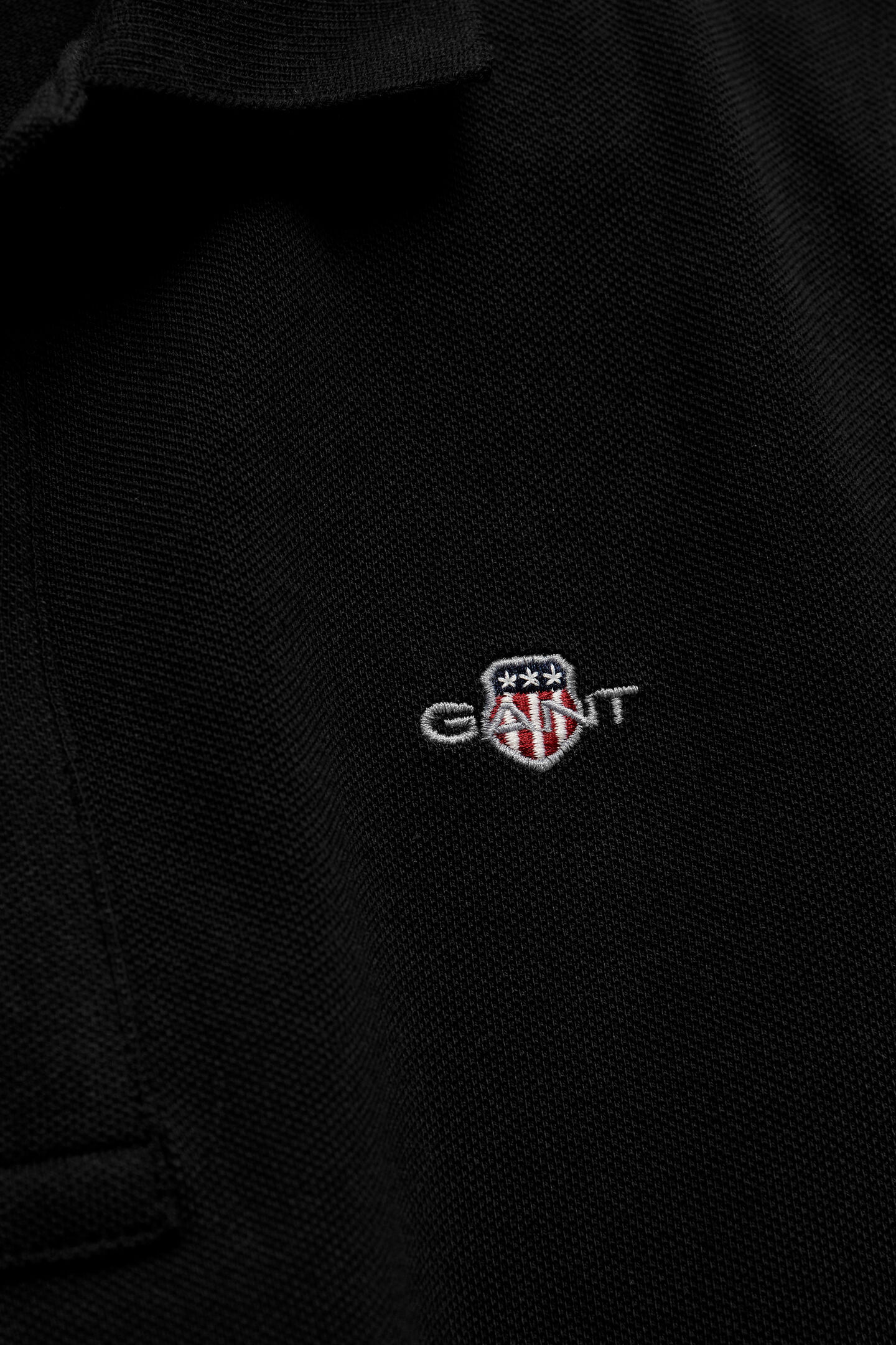 Teens Shield Piqu&eacute; Polo Shirt