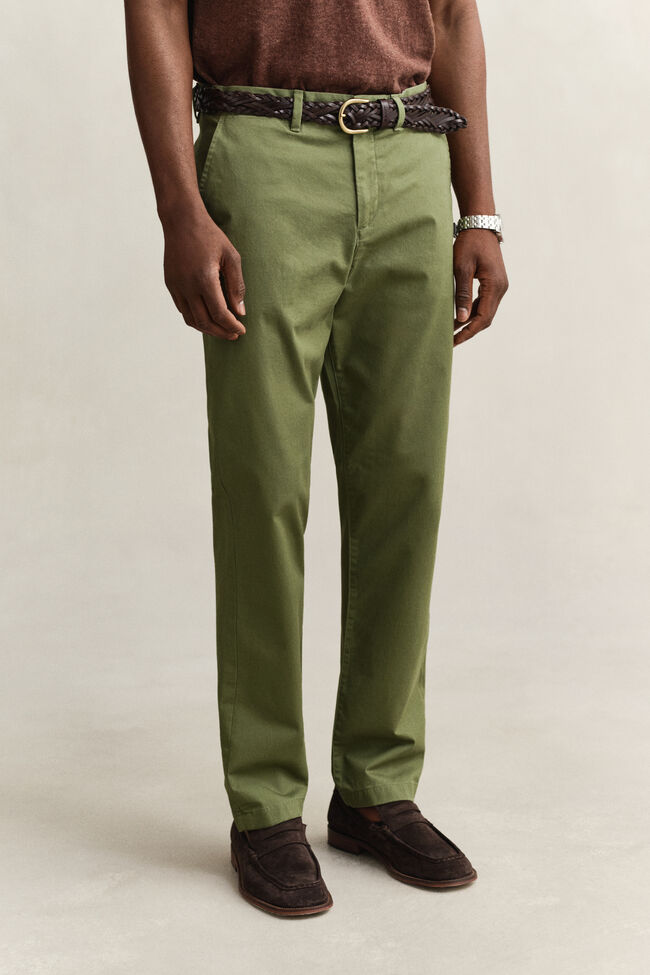 Regular Fit Classic Chinos