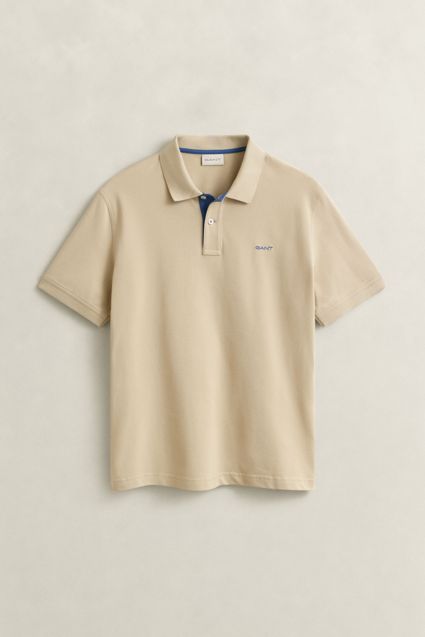 Contrast Piqu&eacute; Polo Shirt