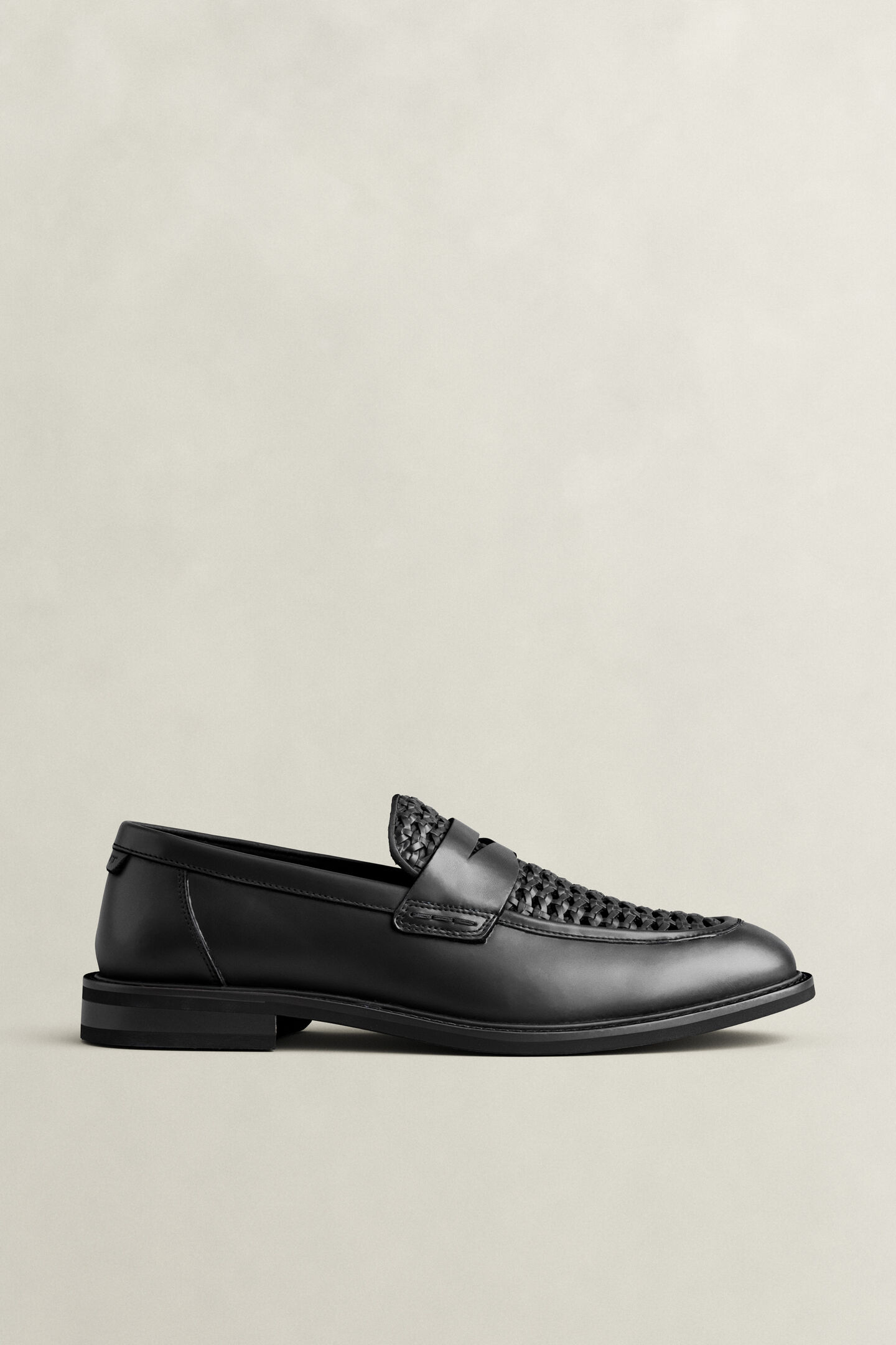 Lozham Laced Loafers