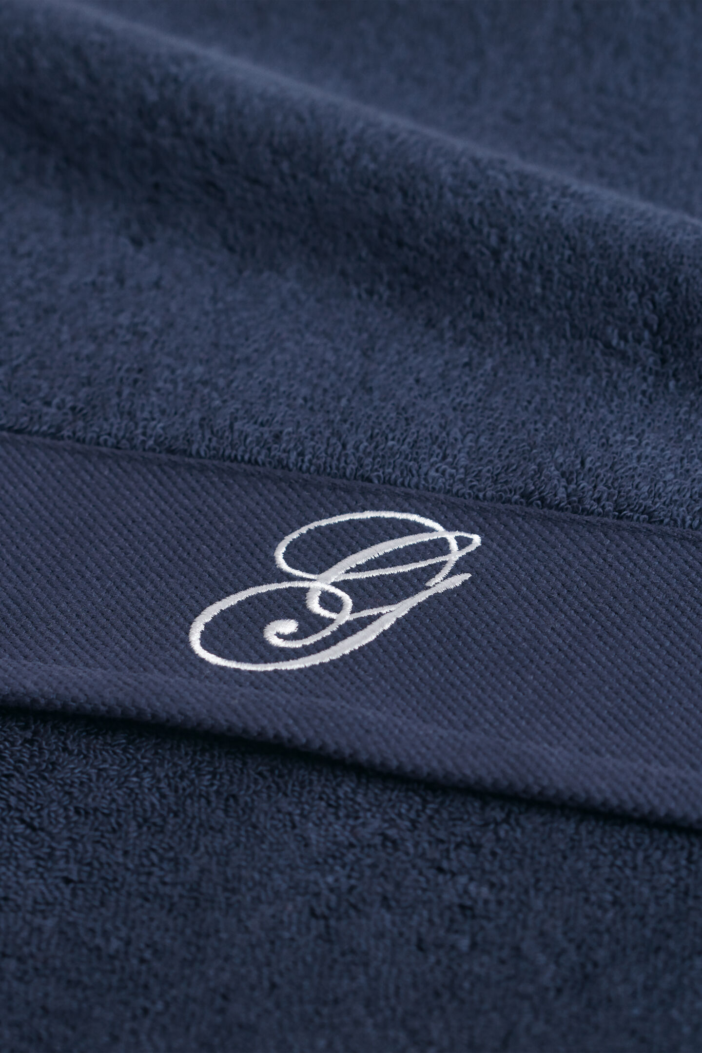 Embroidered Towel 50X70