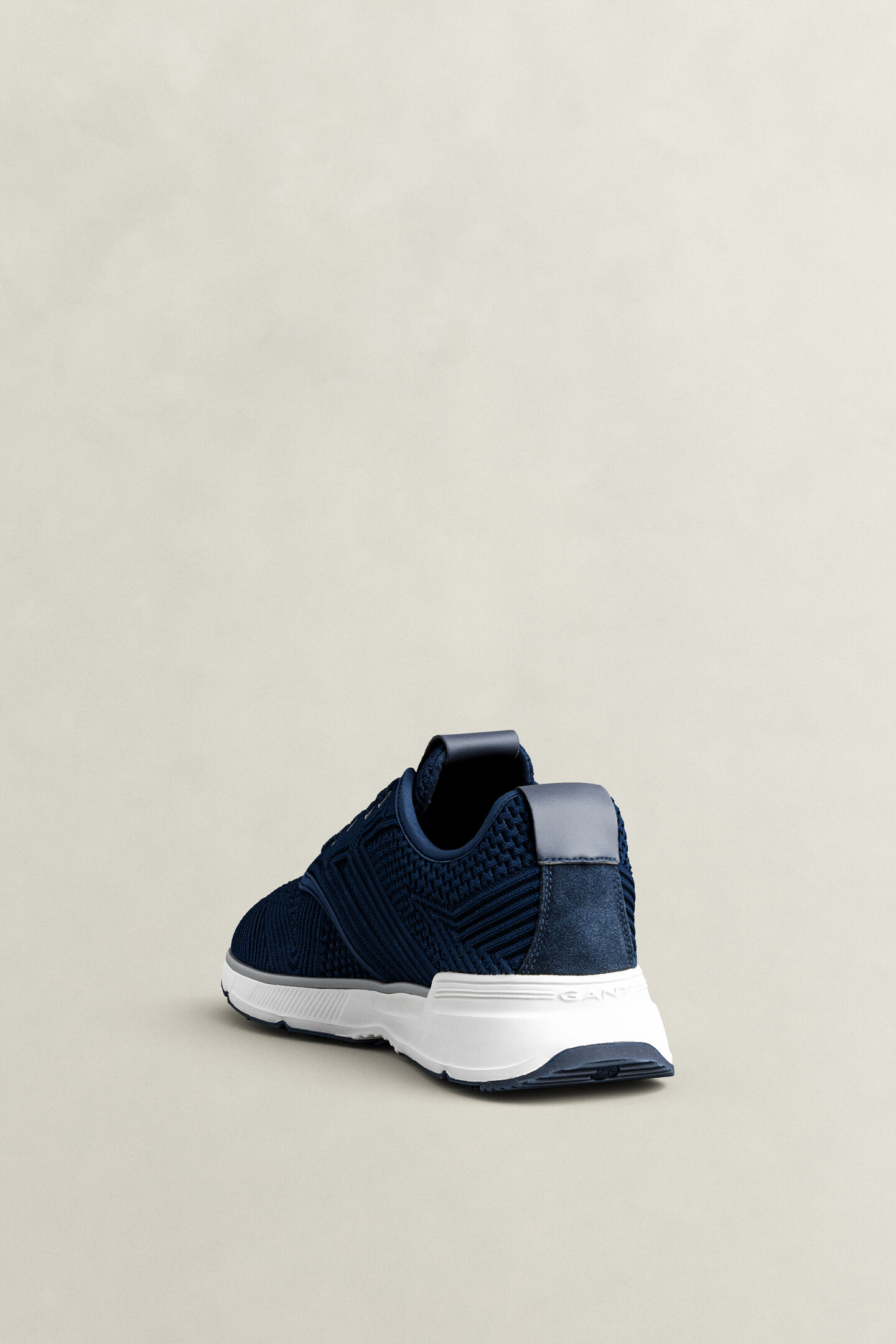 Beeker Mesh Knit Sneakers