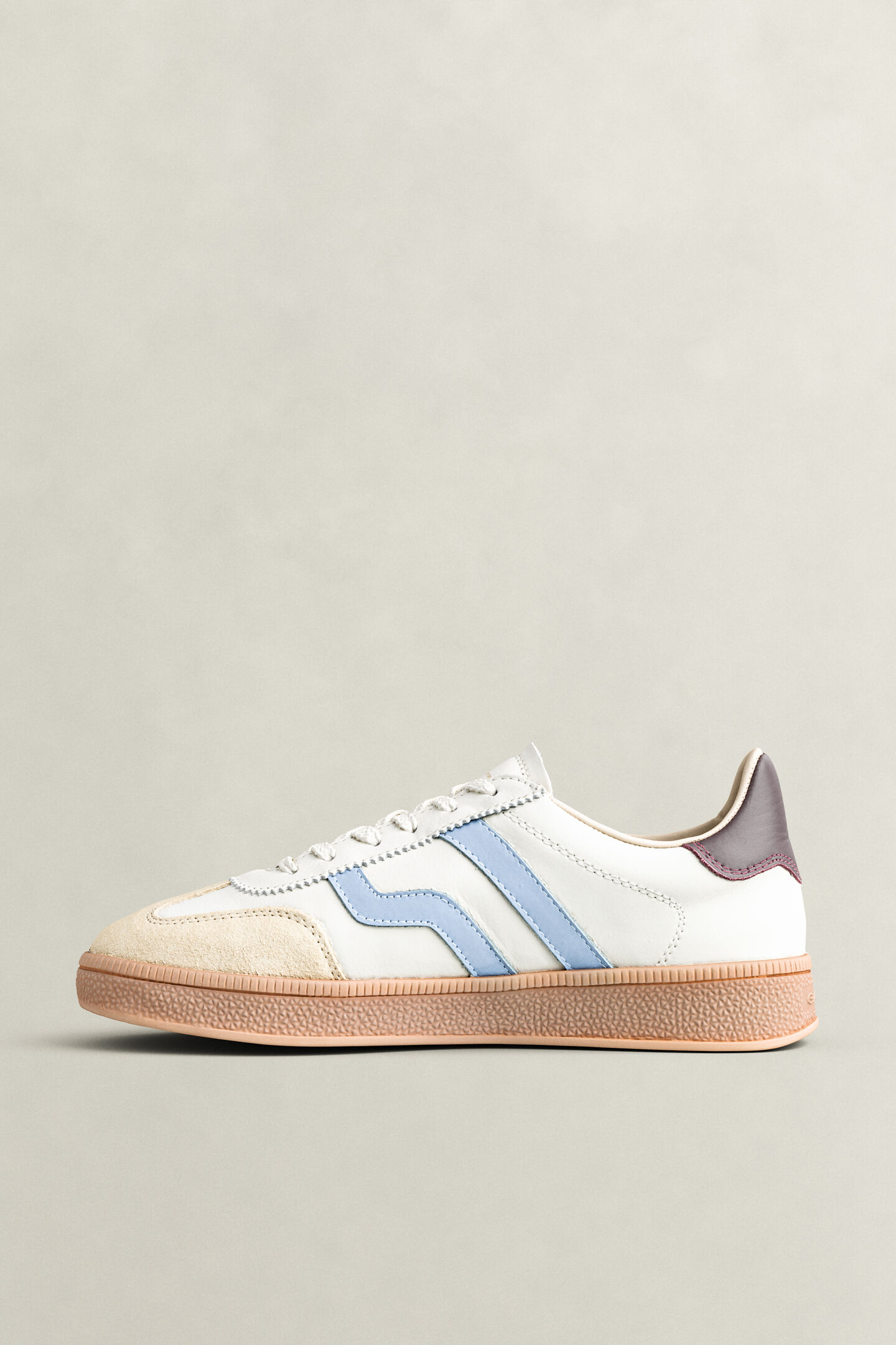 Cuzima Leather Sneakers