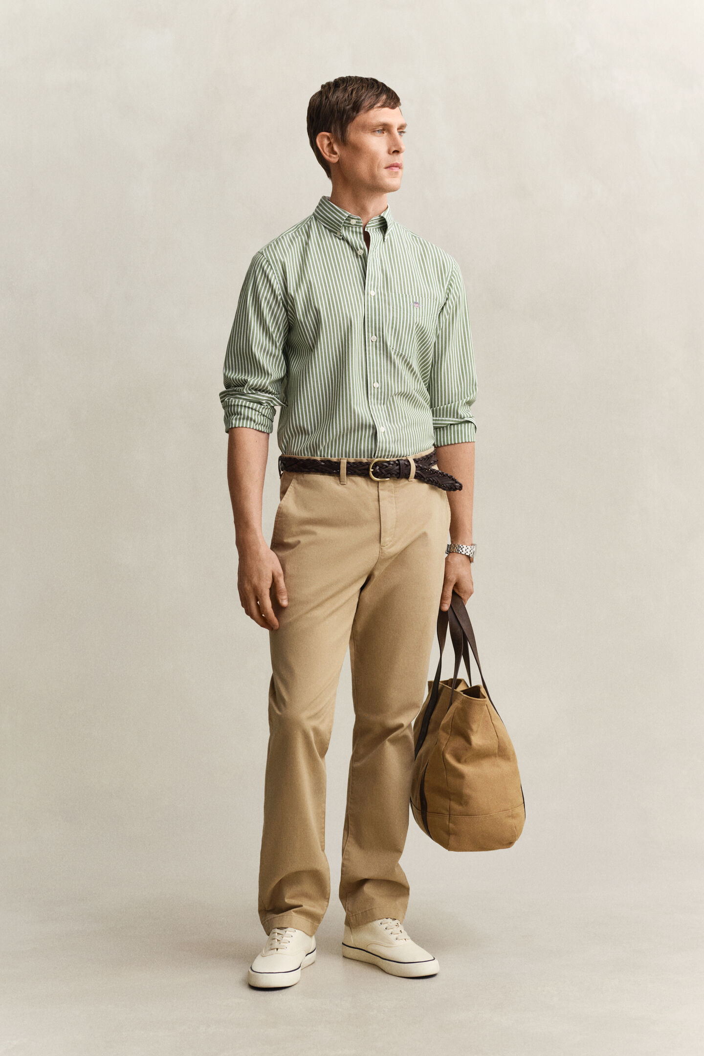 Regular Fit Classic Chinos