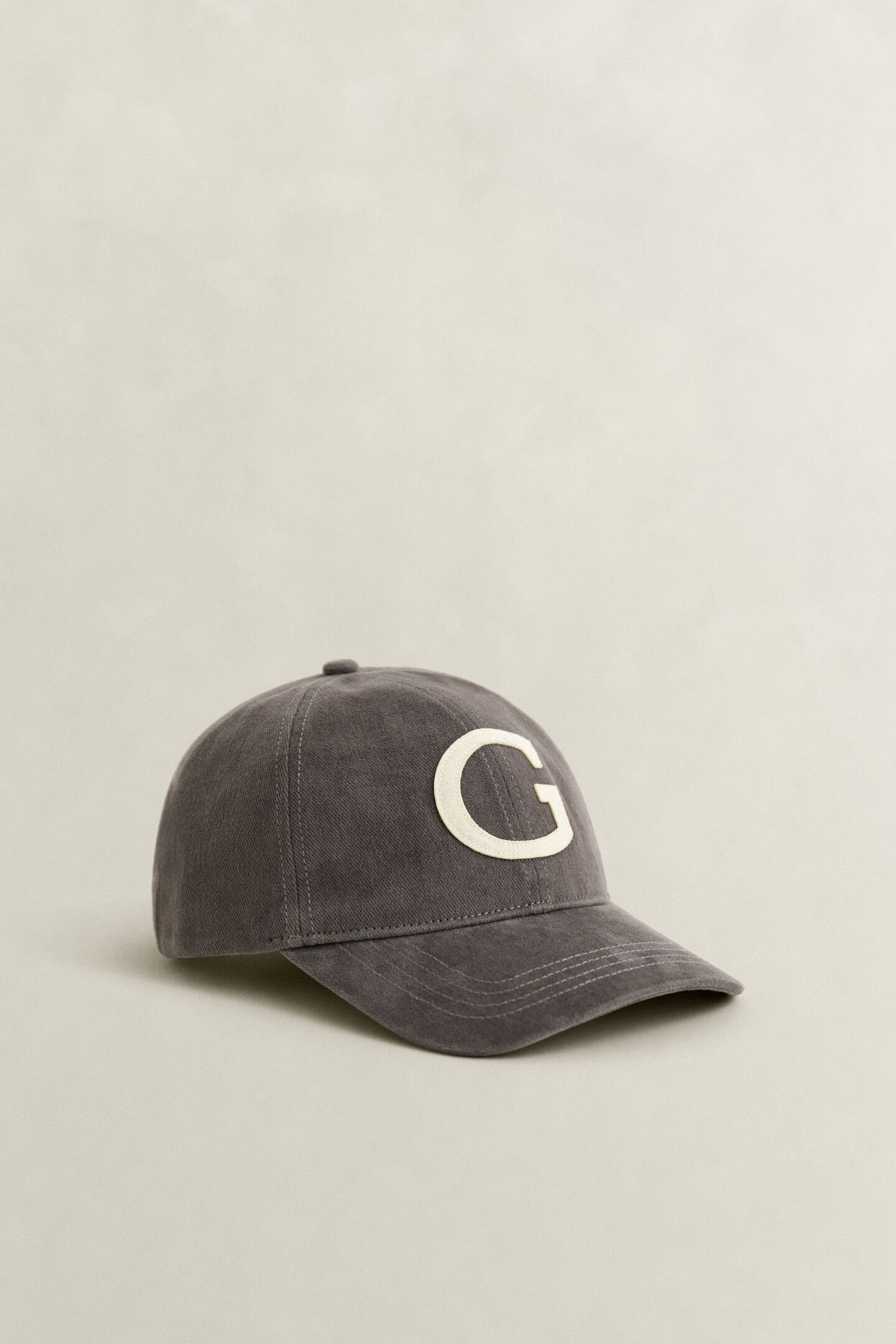 G Badge Cap