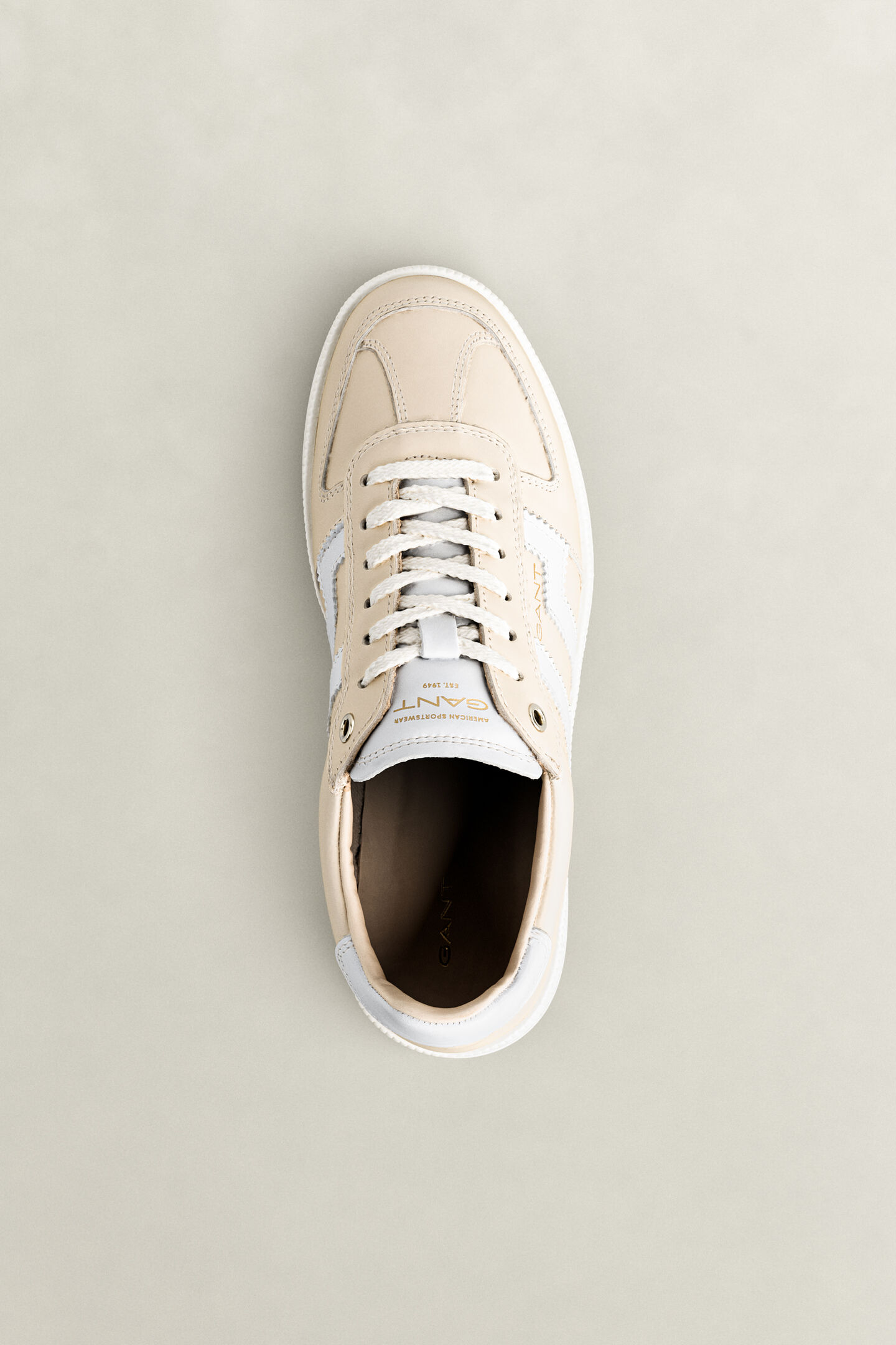 Cuzima Leather Sneakers