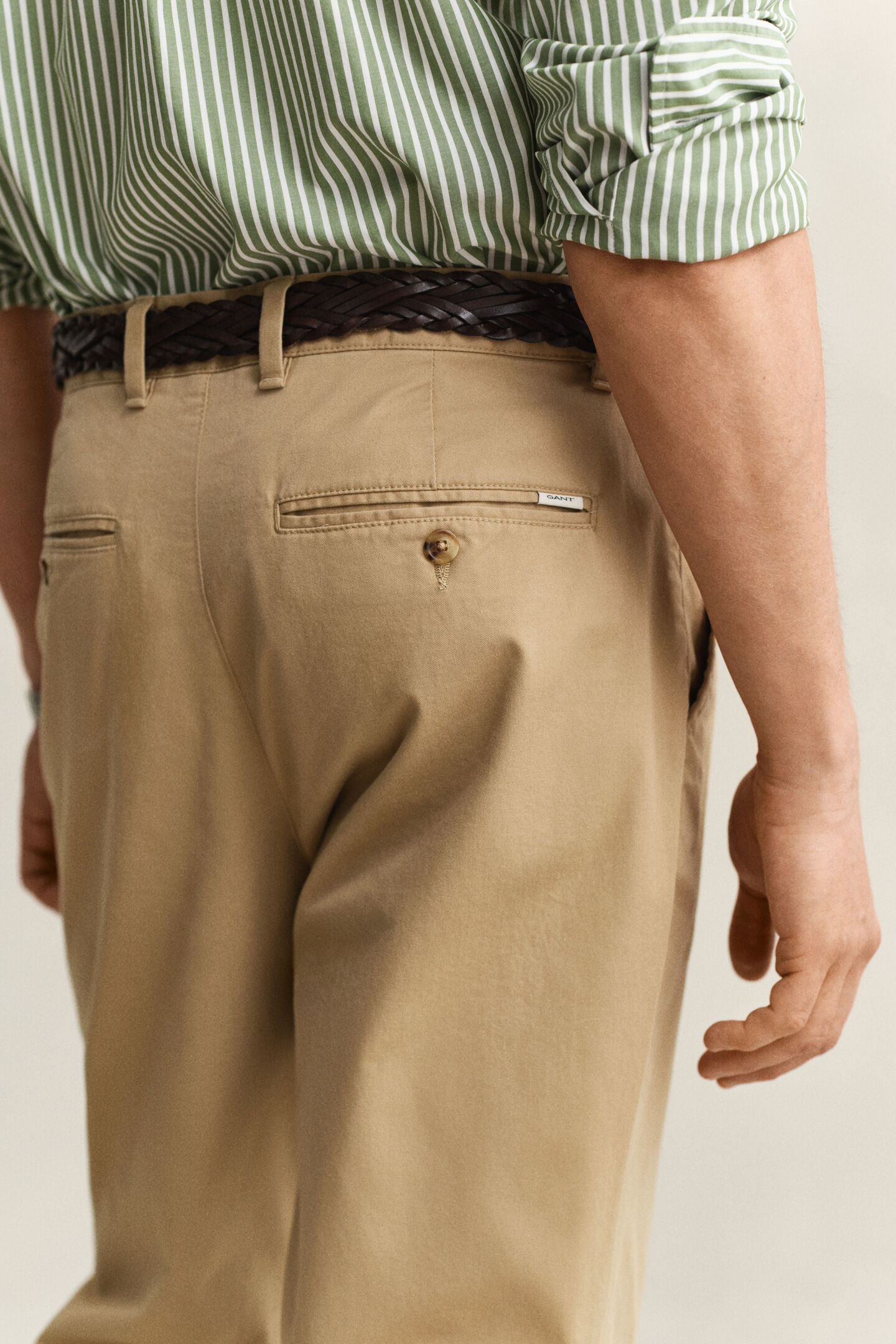 Regular Fit Classic Chinos