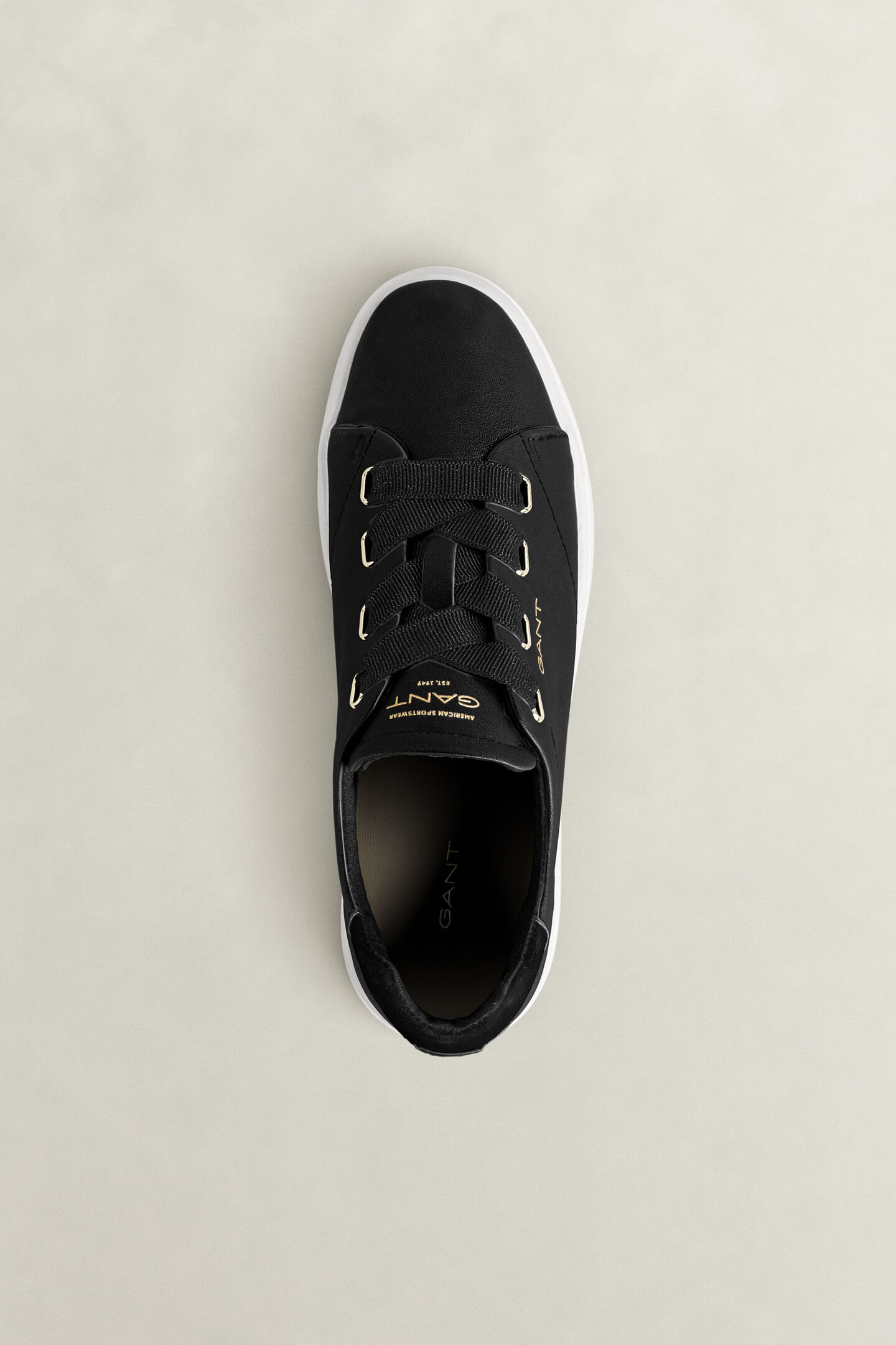 Avona Leather Sneakers