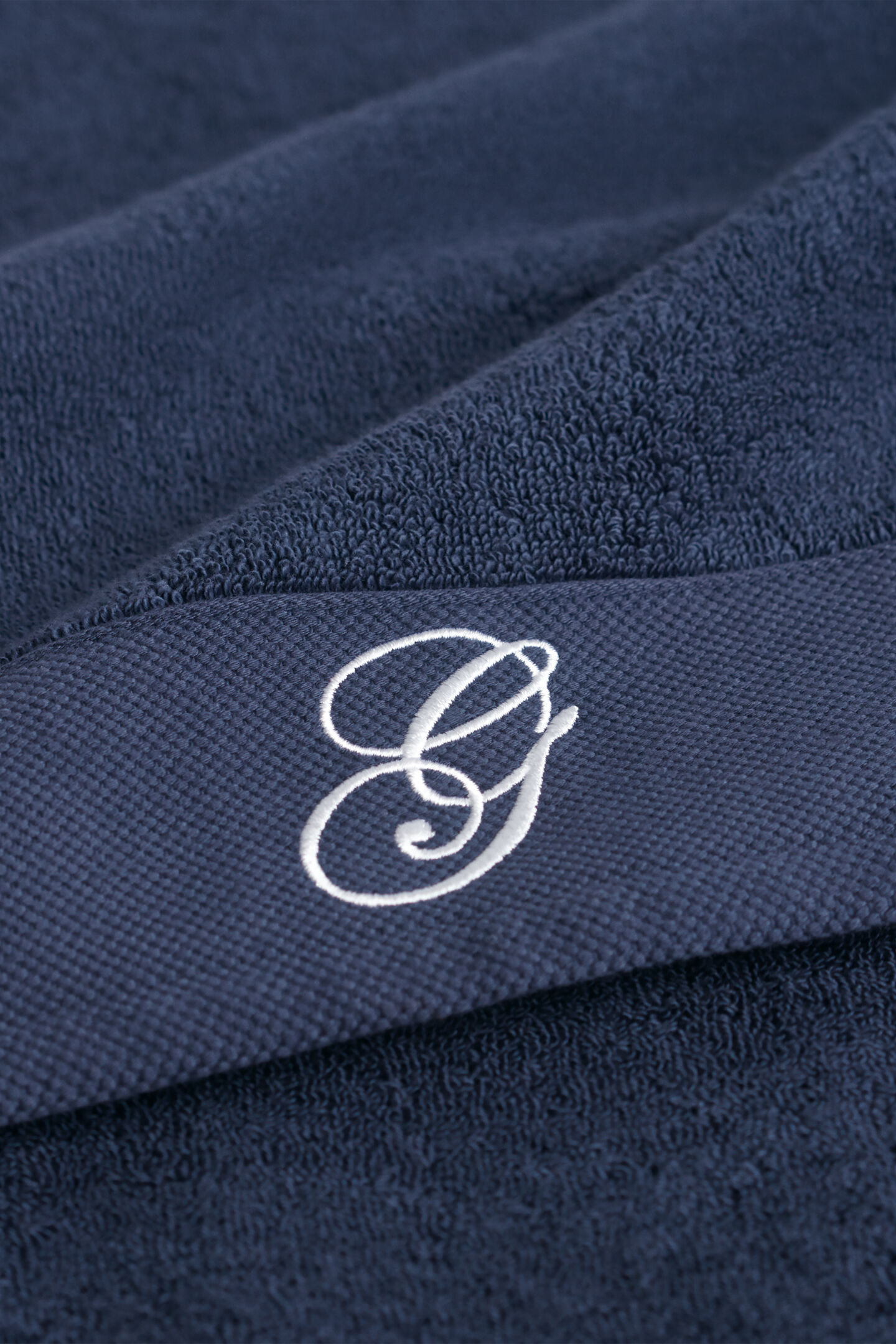 Embroidered Towel 70X140