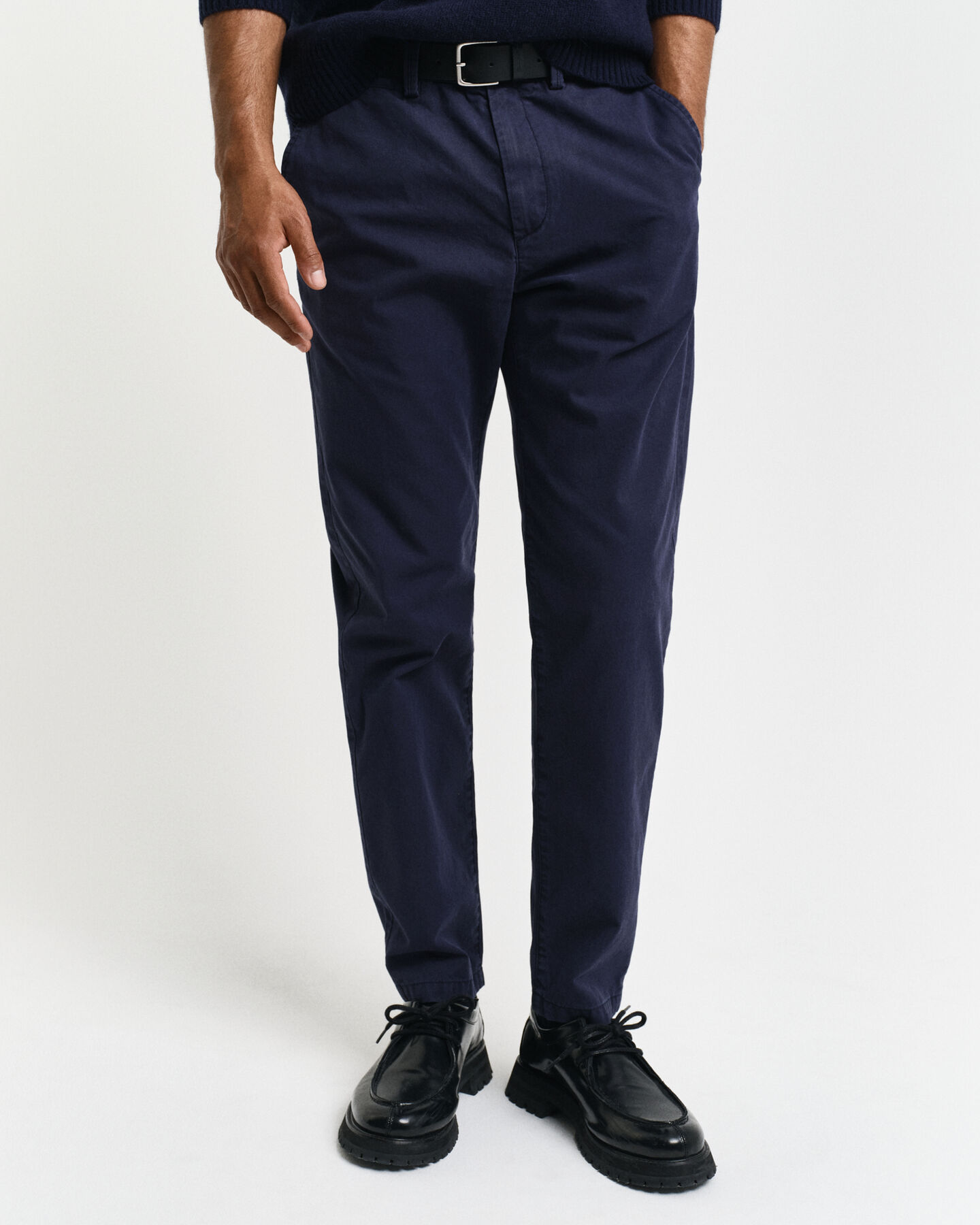 Regular Fit Tapered Canvas Chinos