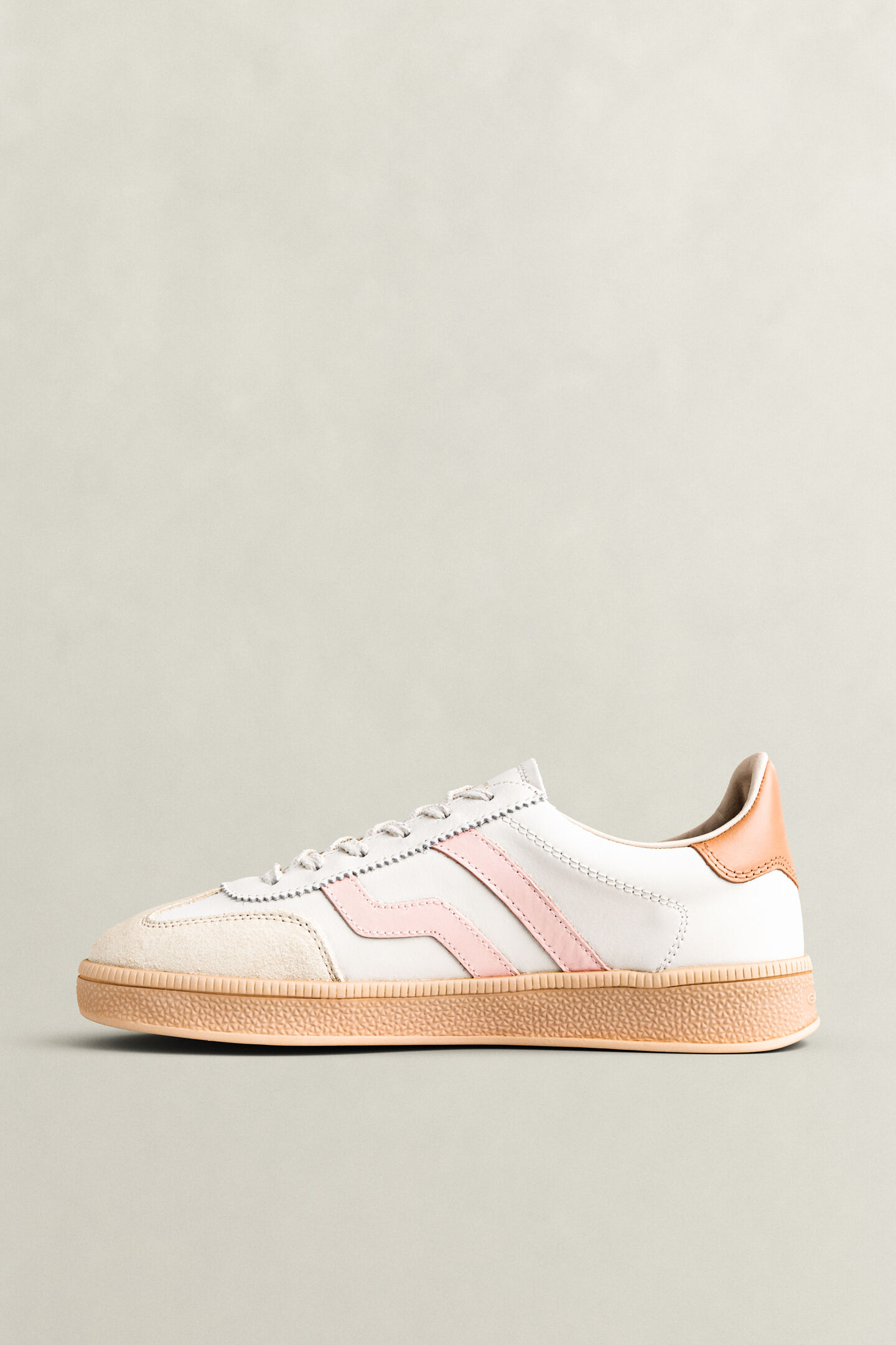 Cuzima Leather Sneakers