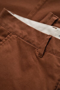 Regular Fit Classic Chinos