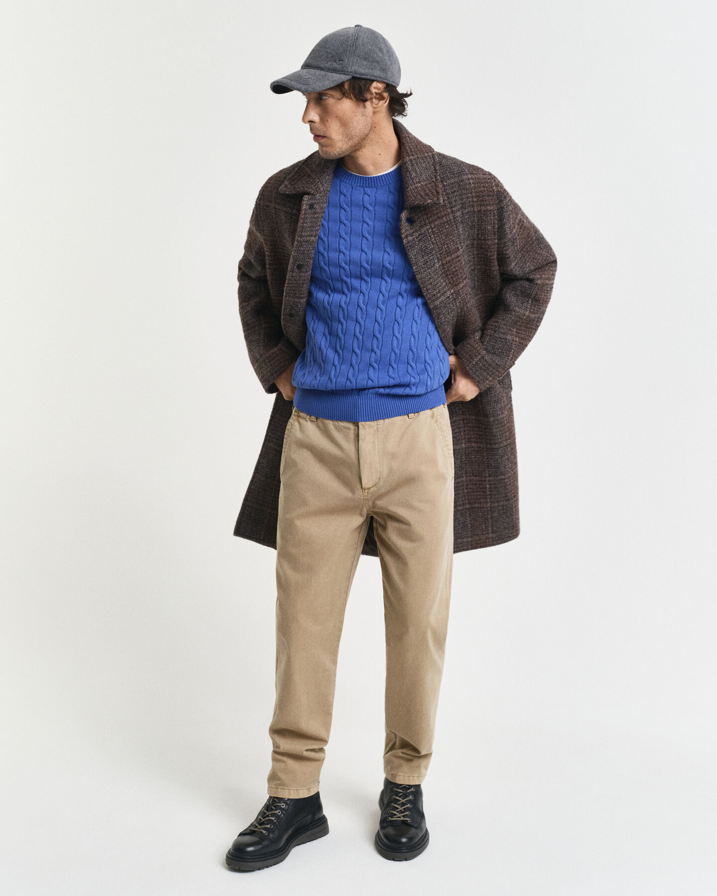 Cotton Cable Knit Crew Neck Sweater