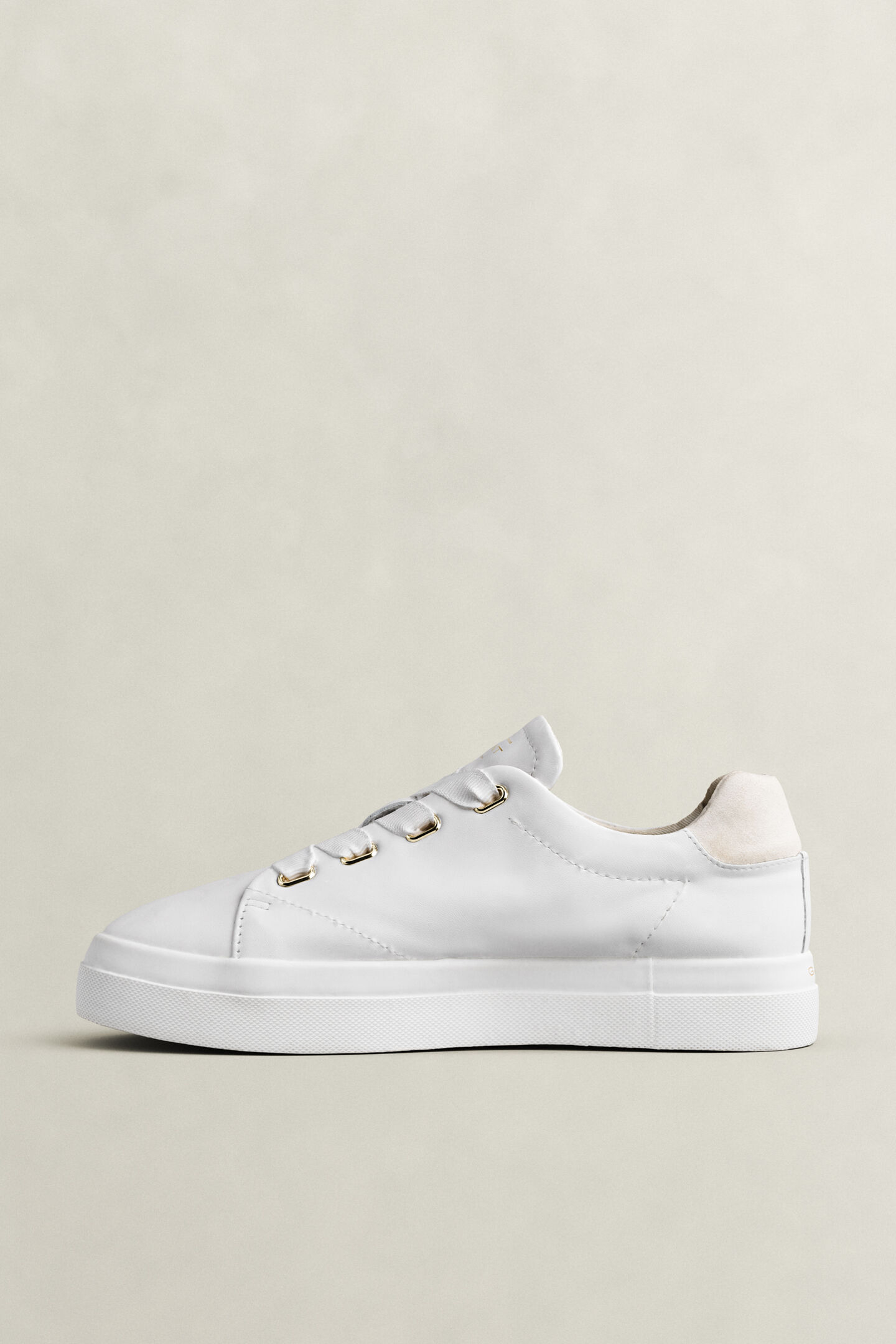 Avona Leather Sneakers