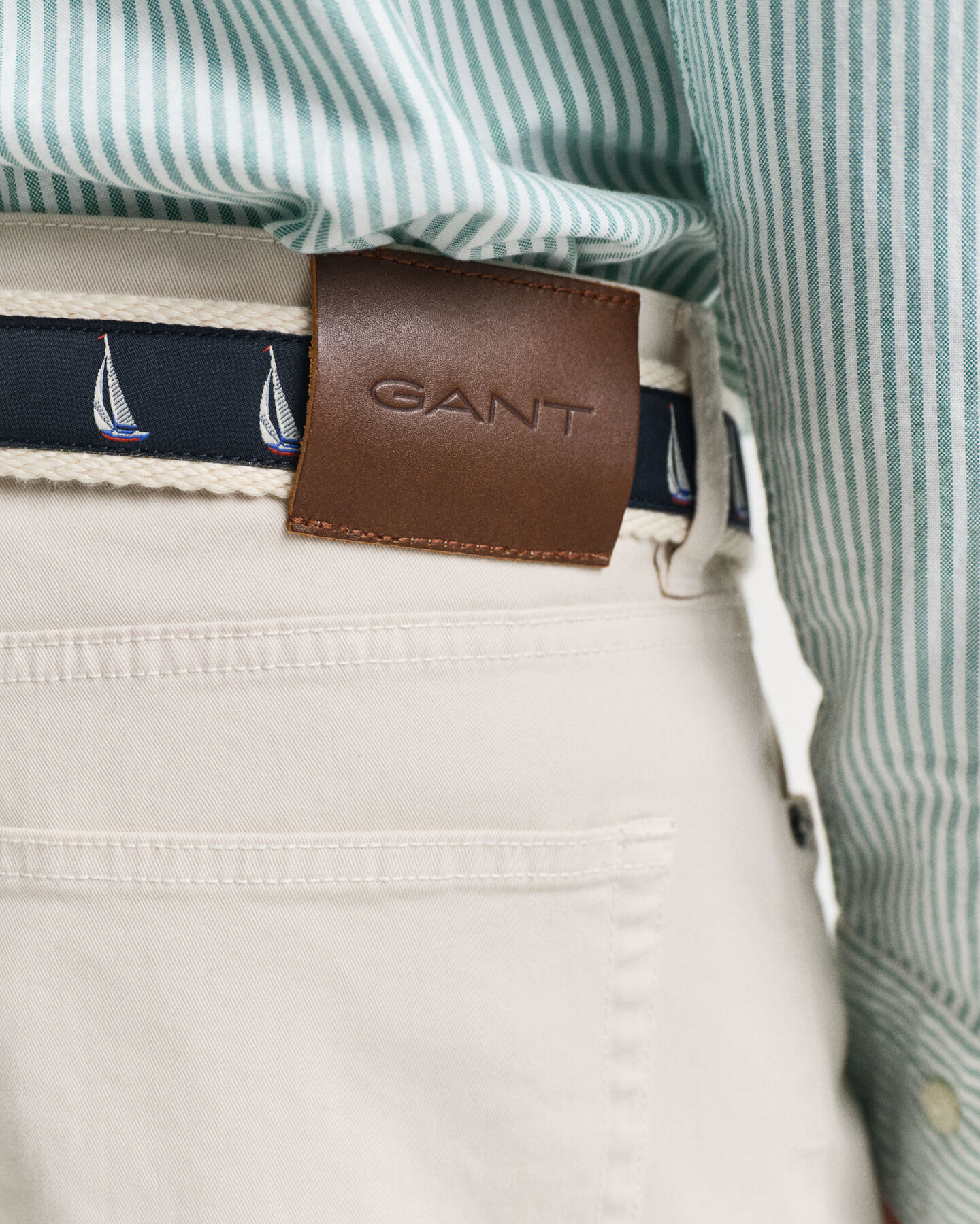 Regular Fit Desert Jeans