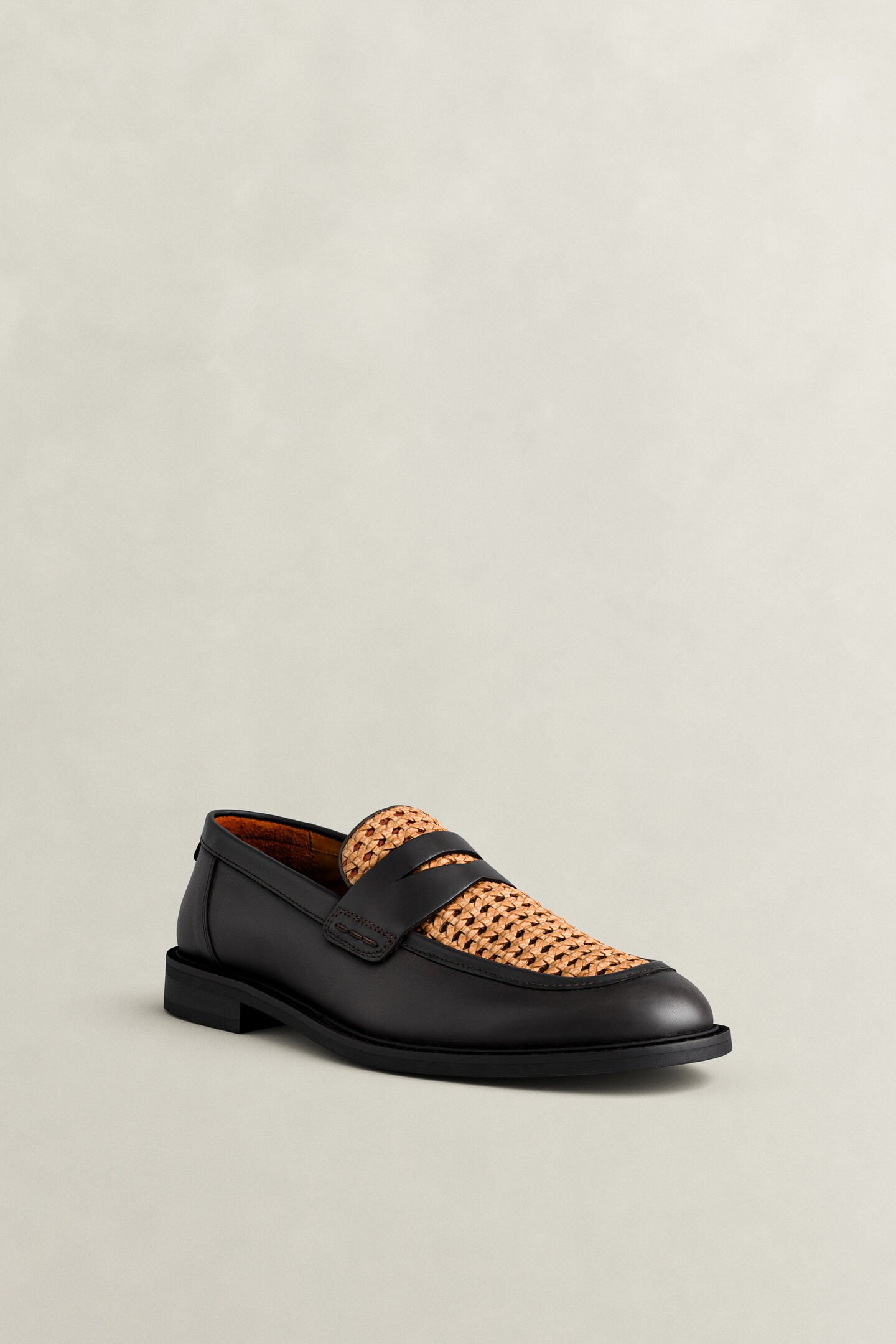 Lozham Laced Loafers