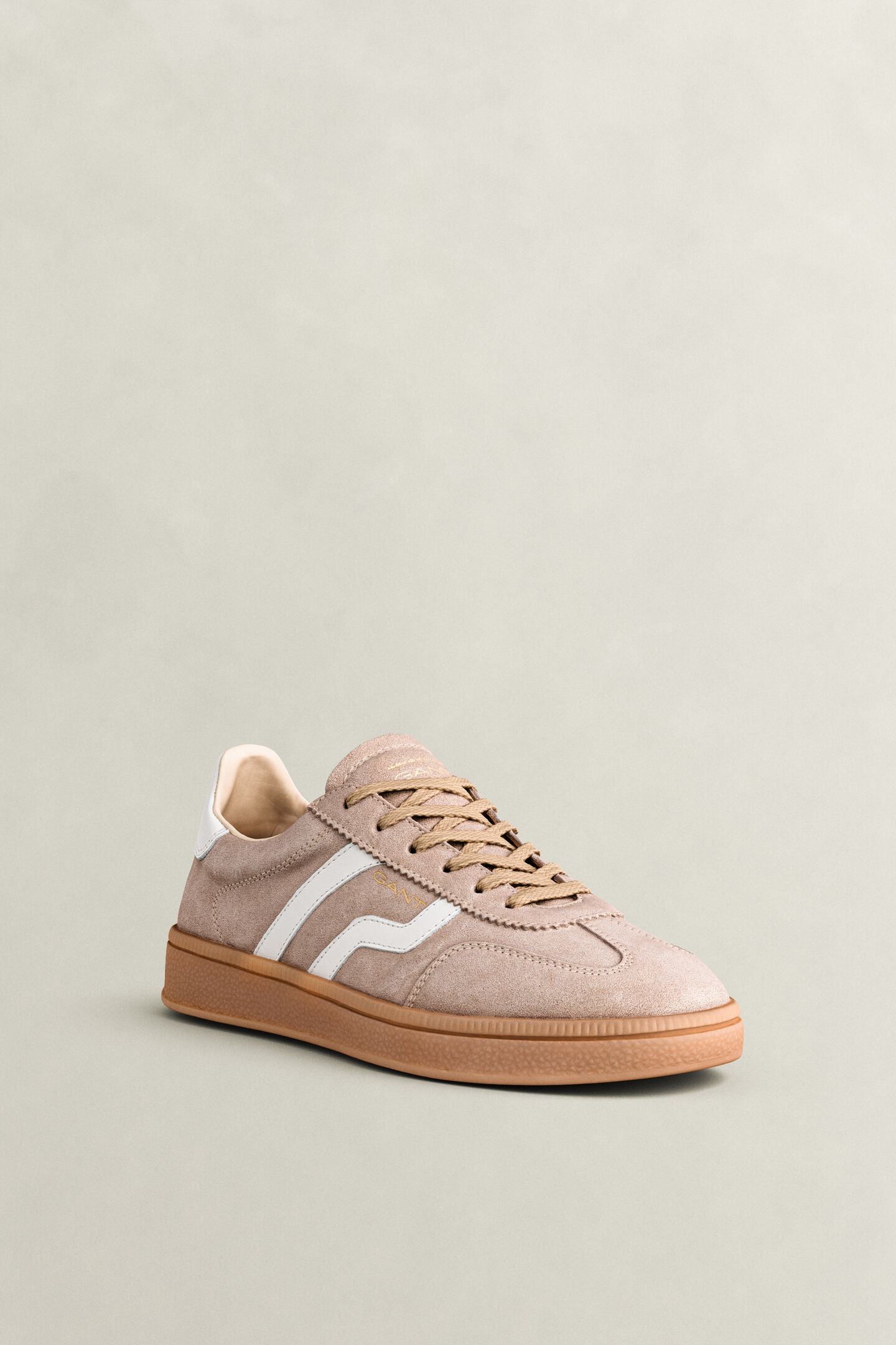 Cuzima Suede Sneakers