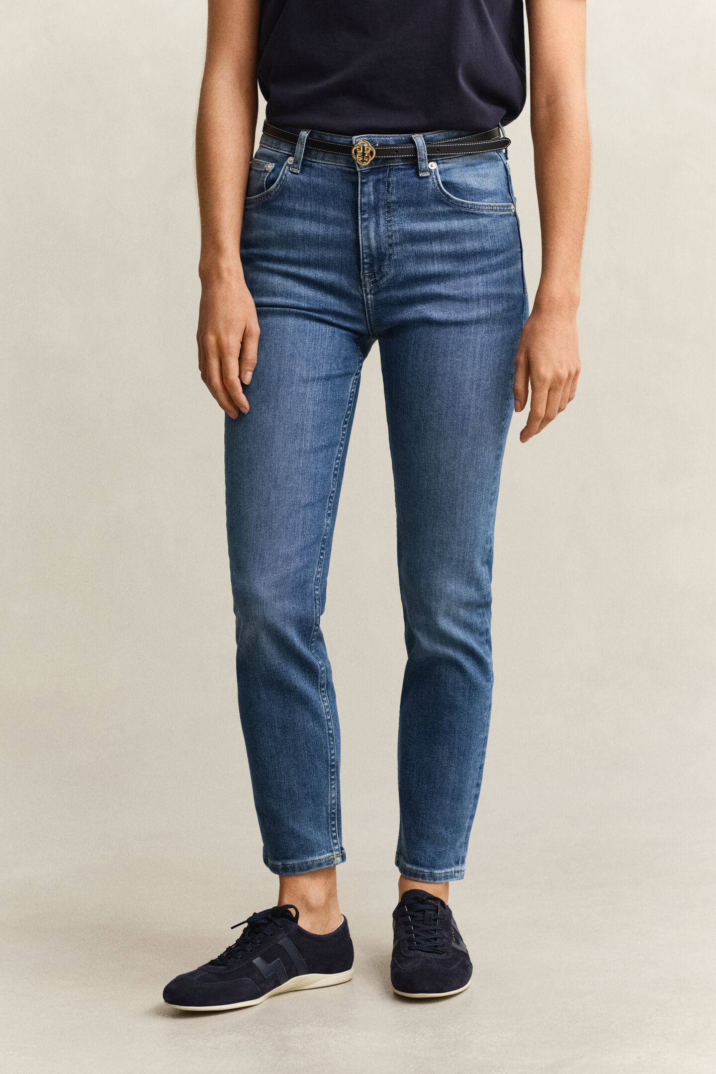 Slim Cropped Jeans