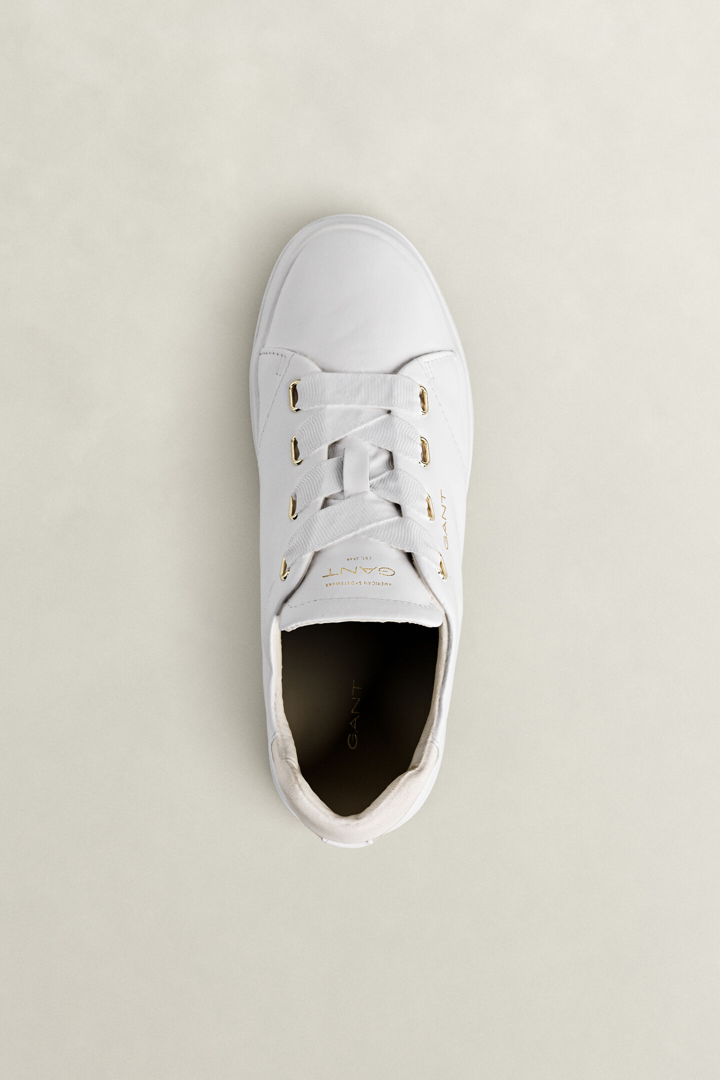 Avona Leather Sneakers