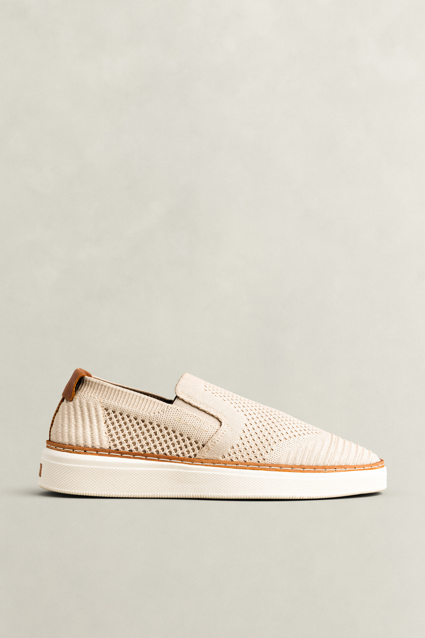 San Prep Sneakers