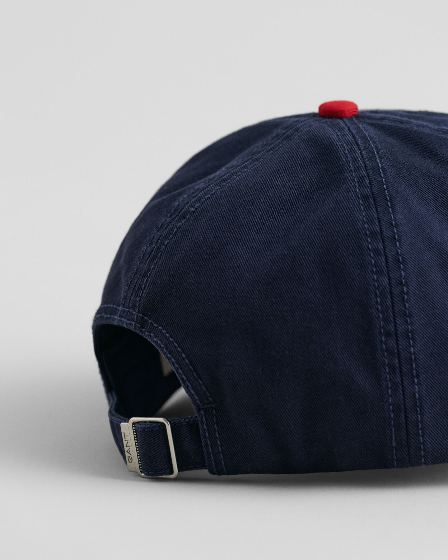 Contrast Washed Visor Cap