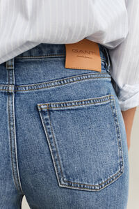 Straight Leg Stretch Jeans