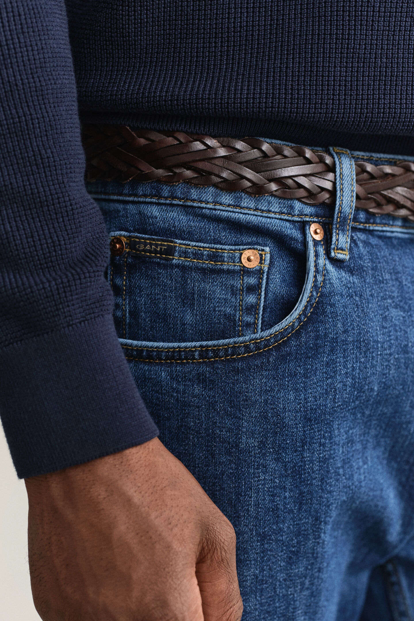 Regular Fit Clean Wash Jeans