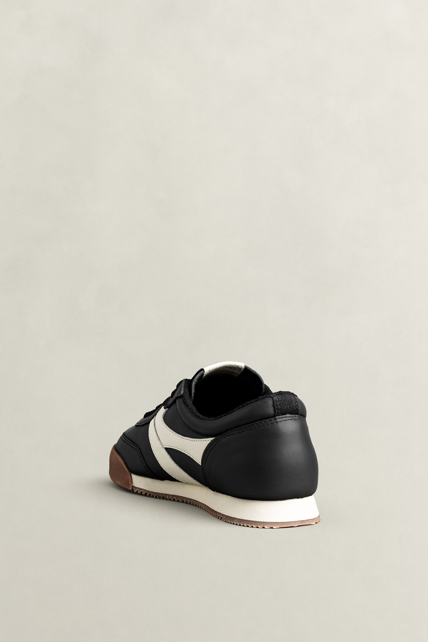 Beylana Leather Sneakers