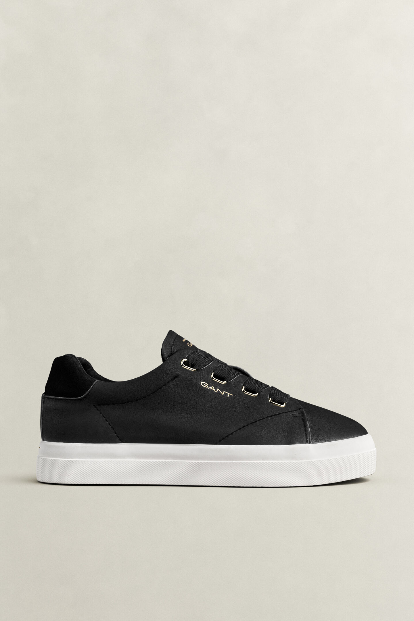 Avona Leather Sneakers