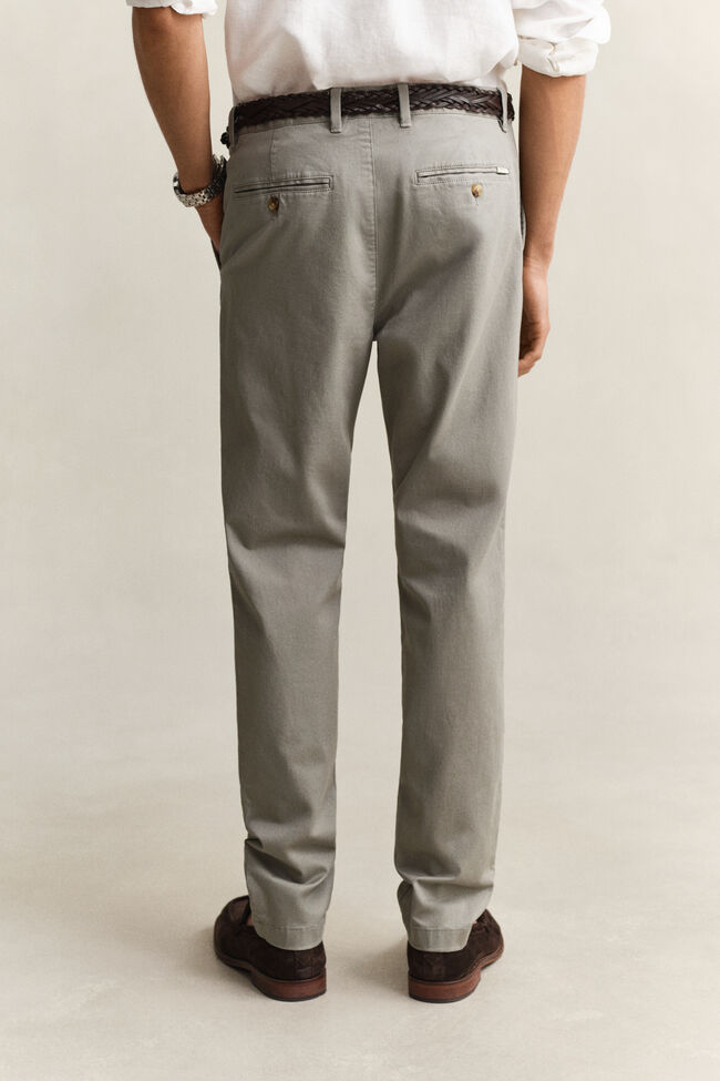 Slim Fit Classic Chinos