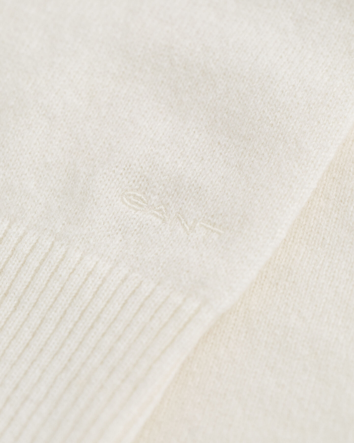 Superfine Lambswool Turtleneck Sweater