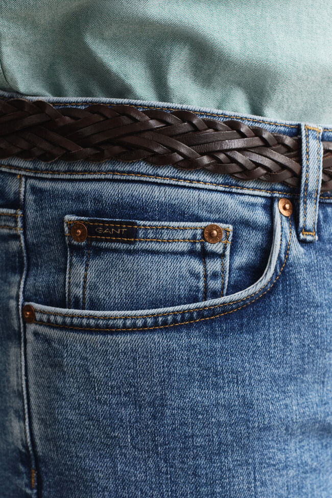 Slim Fit Clean Wash Jeans